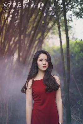 日剧教授对女学生一见钟情