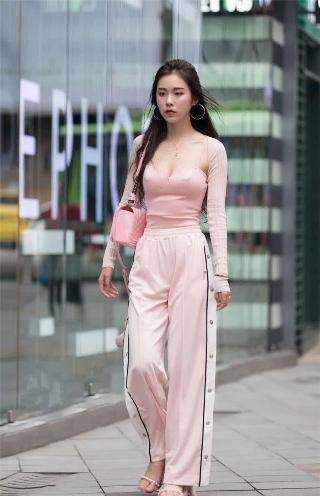 青青河边草免费高清电影