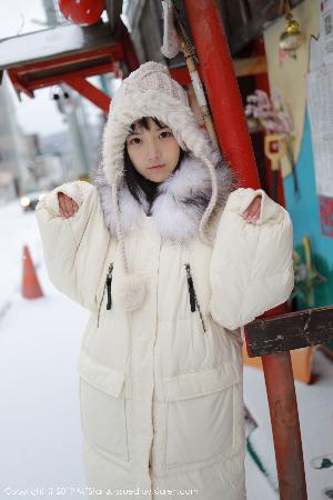 贬妻为妾(罚跪、掌嘴)