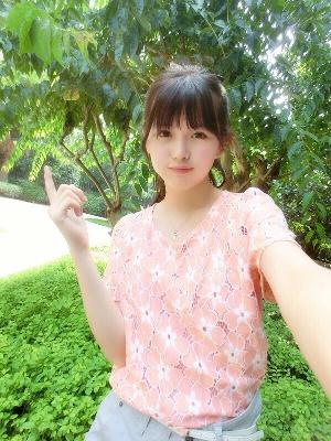 她在丈夫面前被耍了