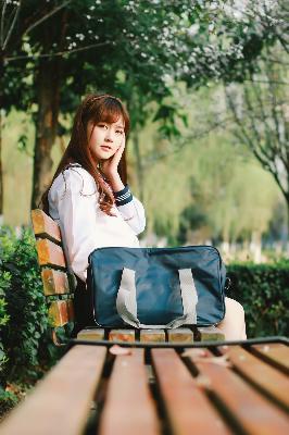 夜班护士1979年意大利